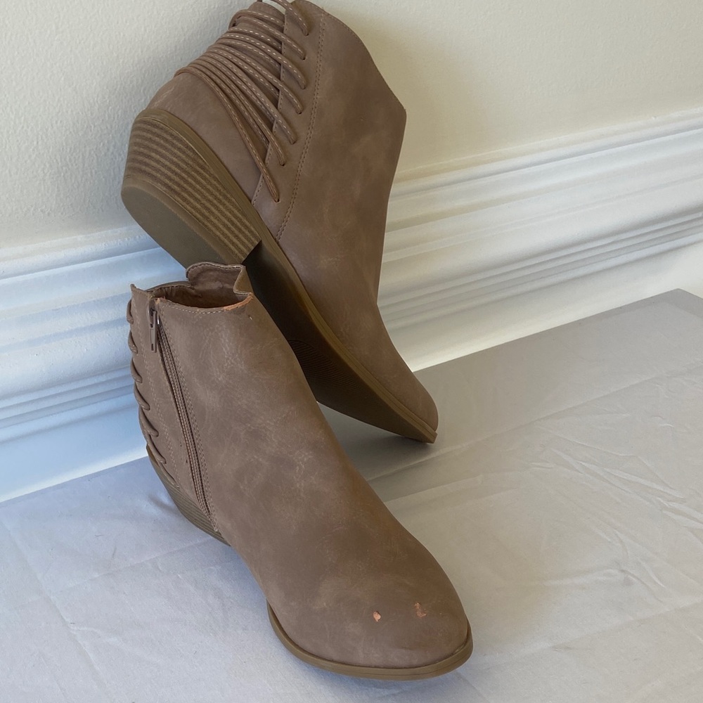 JustFab Taupe Lace-Back Wedge Ankle Boots